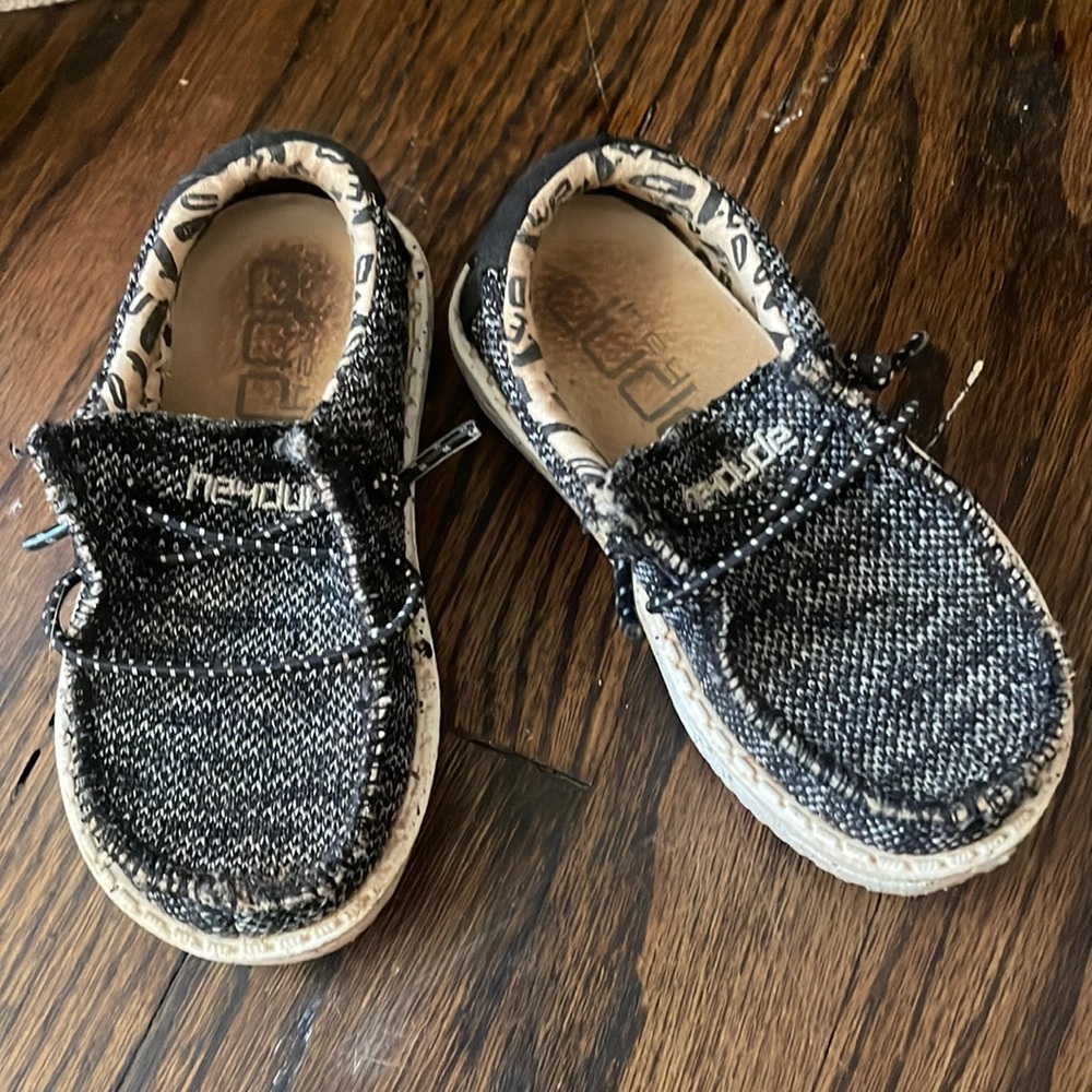 Toddler Hey Dudes
